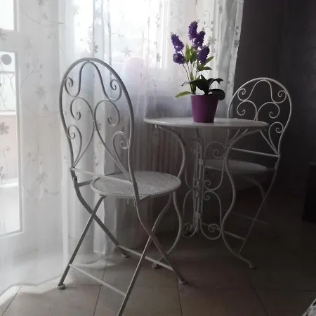 Cosy Place In *